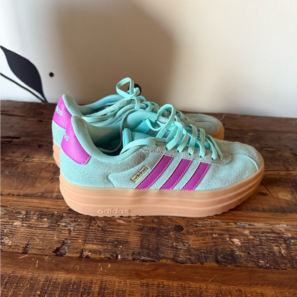 Adidas Women's Turquoise and Magenta Sneakers